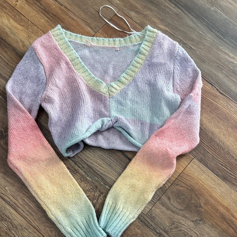 Aeropostale Multicolor V-Neck Sweater